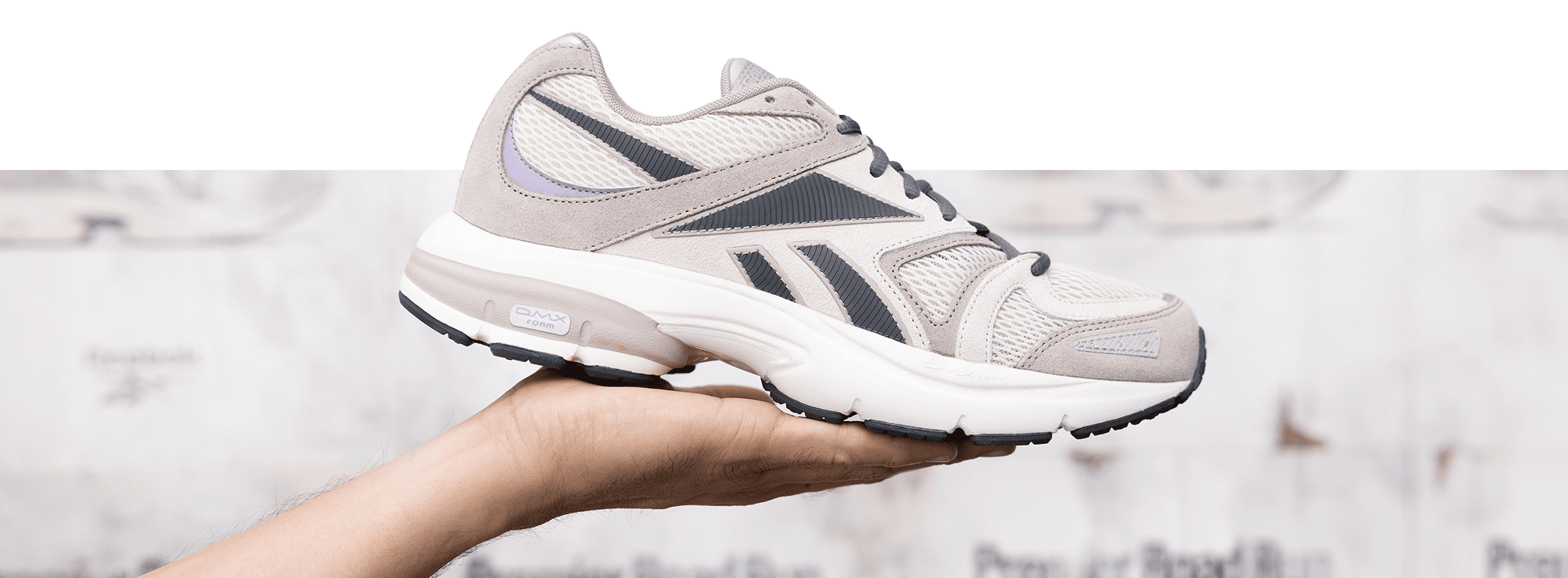 Reebok Premier Road, sneakers Reebok, tenis blancos, moda urbana, calzado deportivo