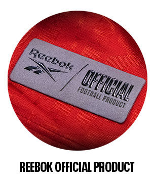 Close-up etiqueta del patrocinio Xolos Club Tijuana: Reebok Official Football Product