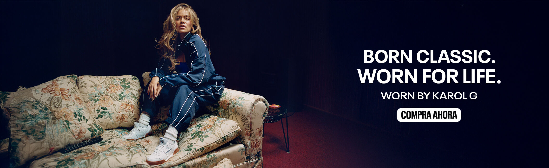 Conoce la nueva colecci&oacute;n workout plus x Karol G y Reebok