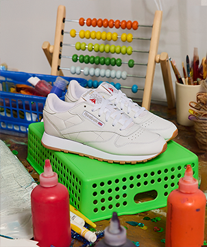 Tenis blancos para este regreso a clases