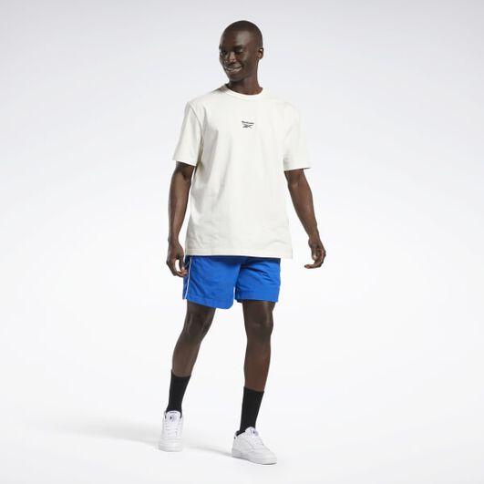 Playera Classics Small Vector  image number 1