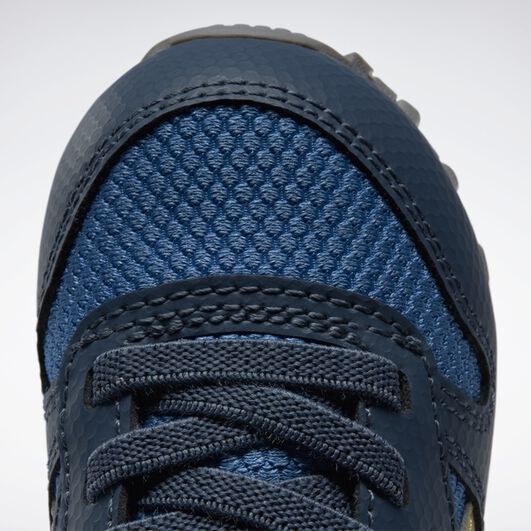 Tenis Classic Leather DC image number 5