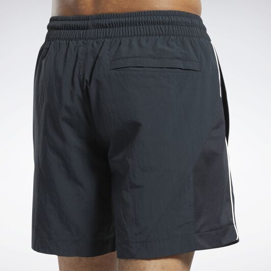 Short Classics image number 4