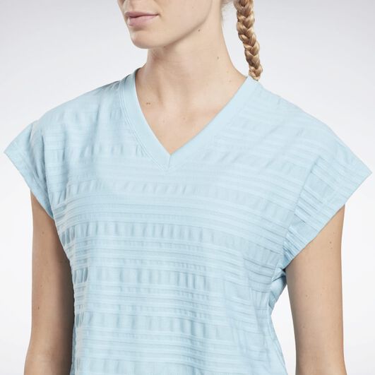 Playera Perforated image number 4