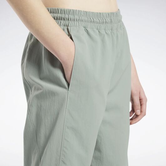 Pants Classics Franchise image number 4