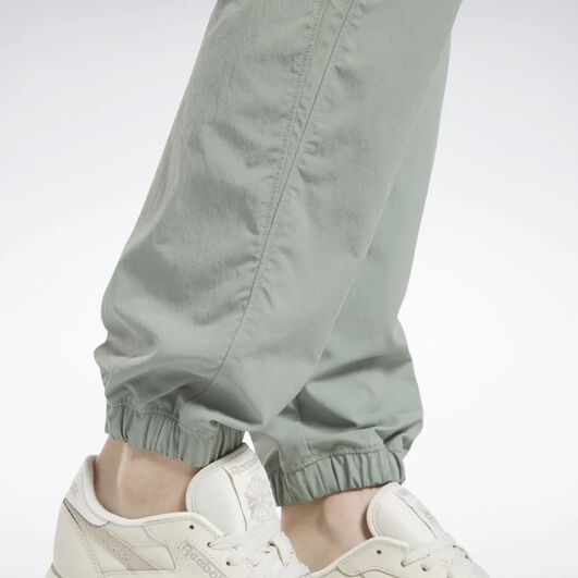 Pants Classics Franchise image number 3
