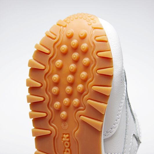 Tenis Classic Leather image number 5