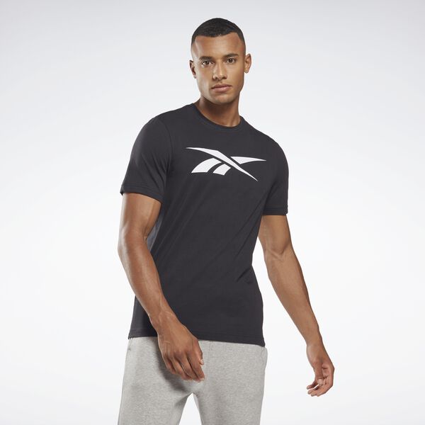 Encuentra sorprendentes productos en Playeras hoy Reebok