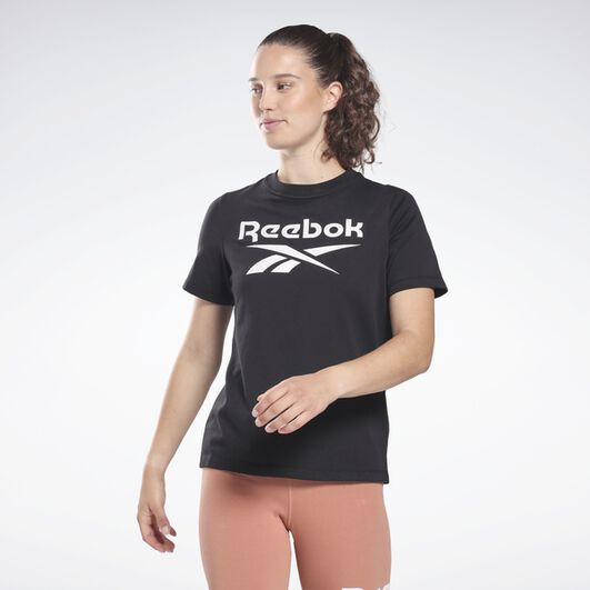 Playera Identity image number 0