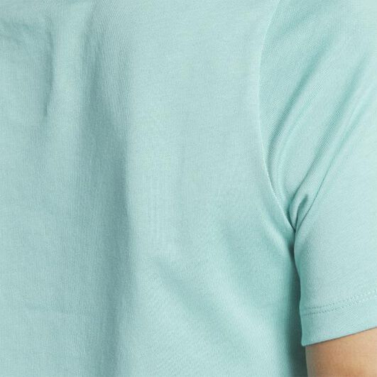 Playera Identity image number 3