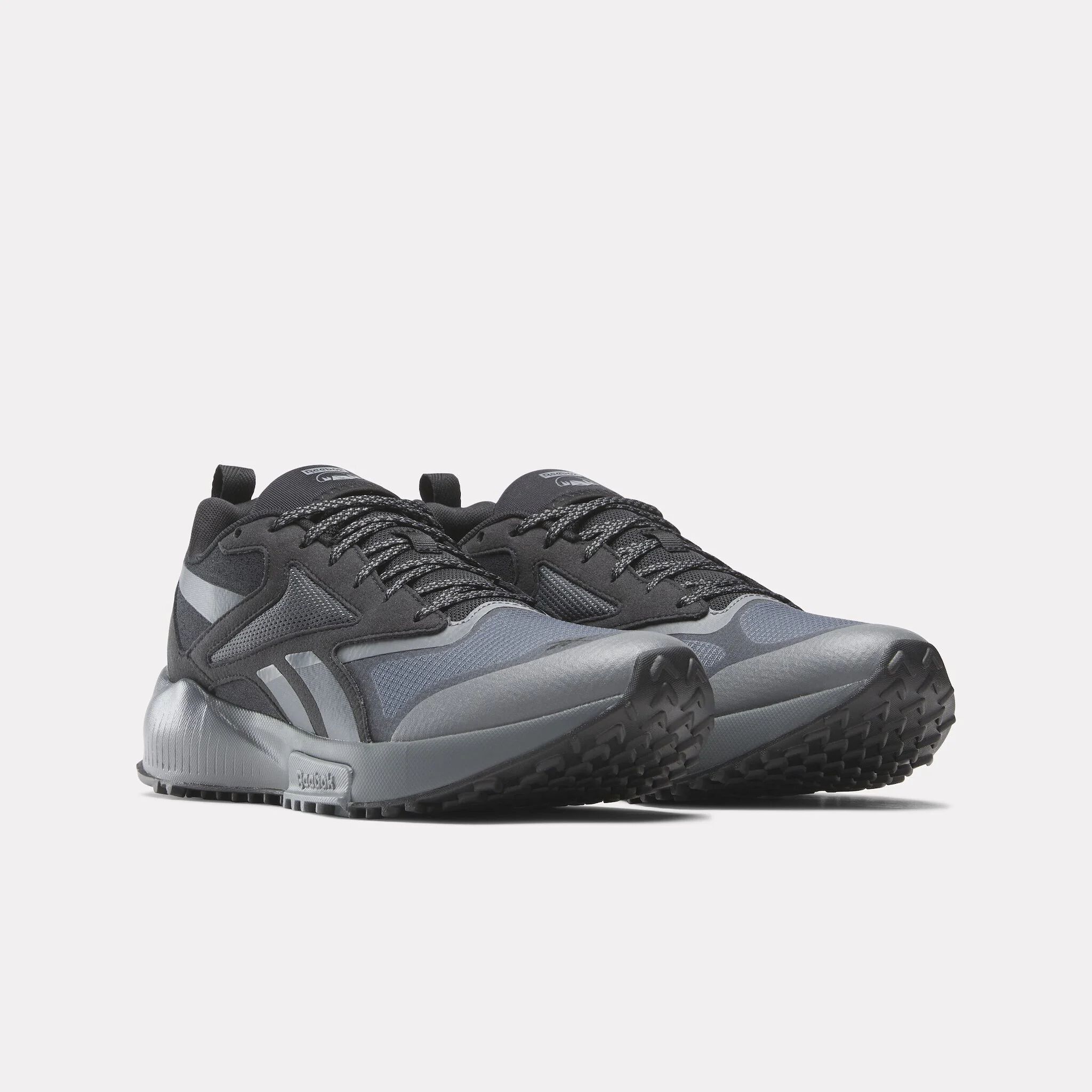 Encuentra sorprendentes productos en Tenis hoy Reebok