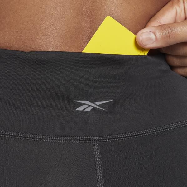 Mallas cortas Basic Bike MXN 699.00 Reebok
