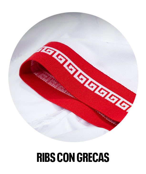 Detalle ribs rojos con grecas blancas, acabado textil retro.