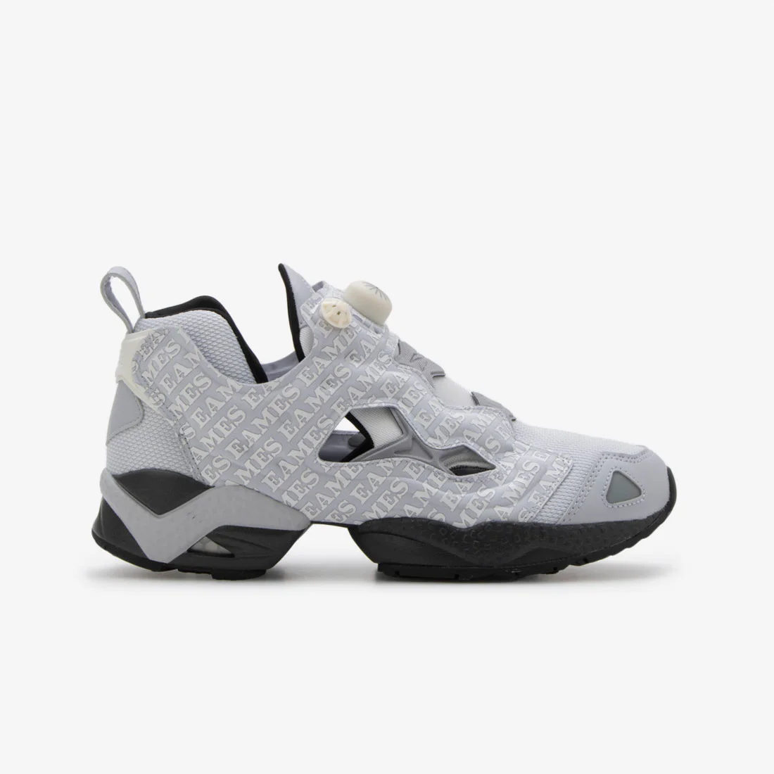 Titolo x reebok insta deals pump fury