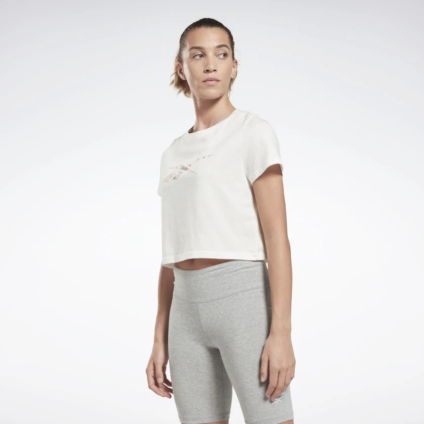 Playera Training Essentials Graphic image number 0