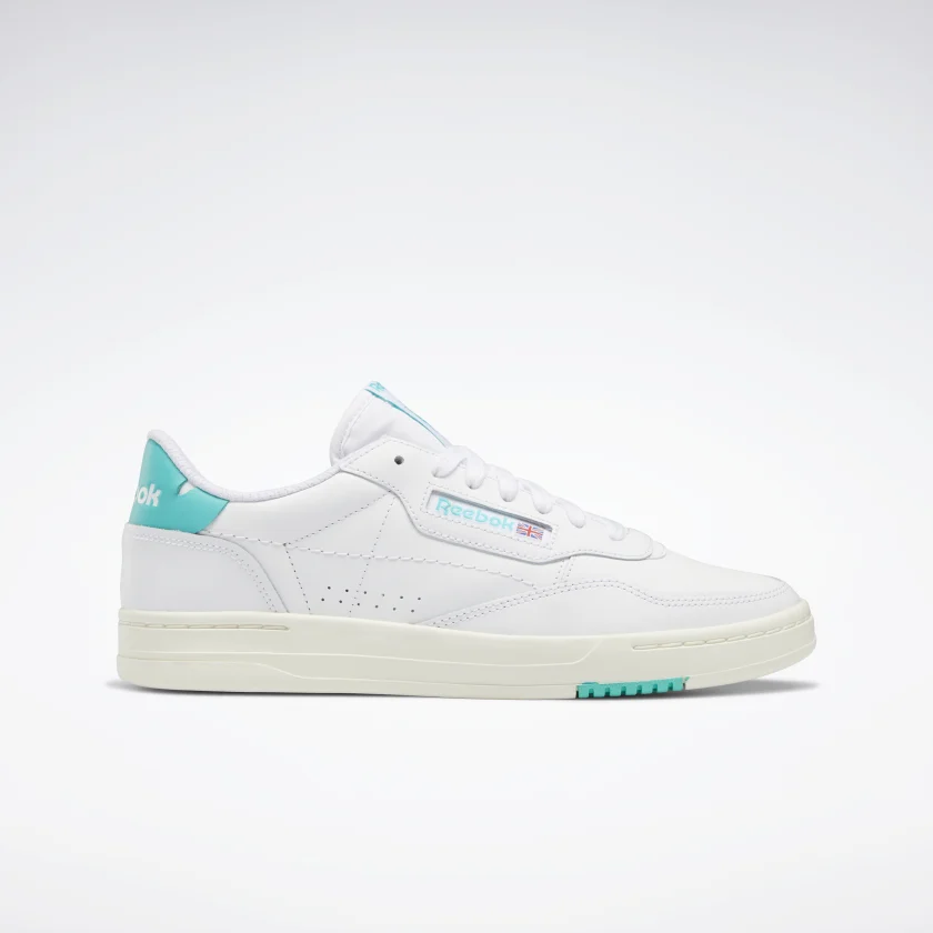 Tenis Court Peak